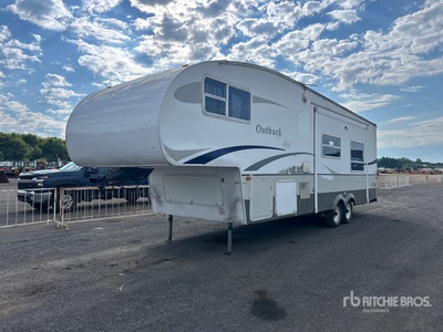 2005 Outback OB29F 29 ft T/A Travel Trailer