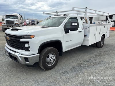 2024 Chevrolet Silverado 3500 4x2 Utility Truck