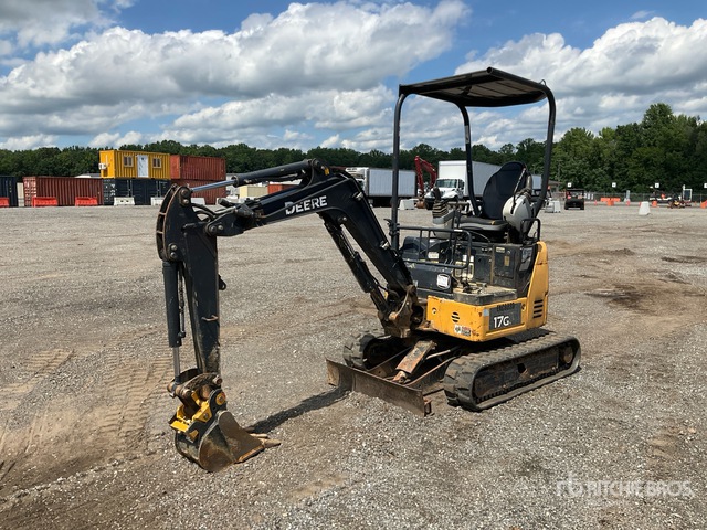 2016 John Deere 17G Mini Excavator
