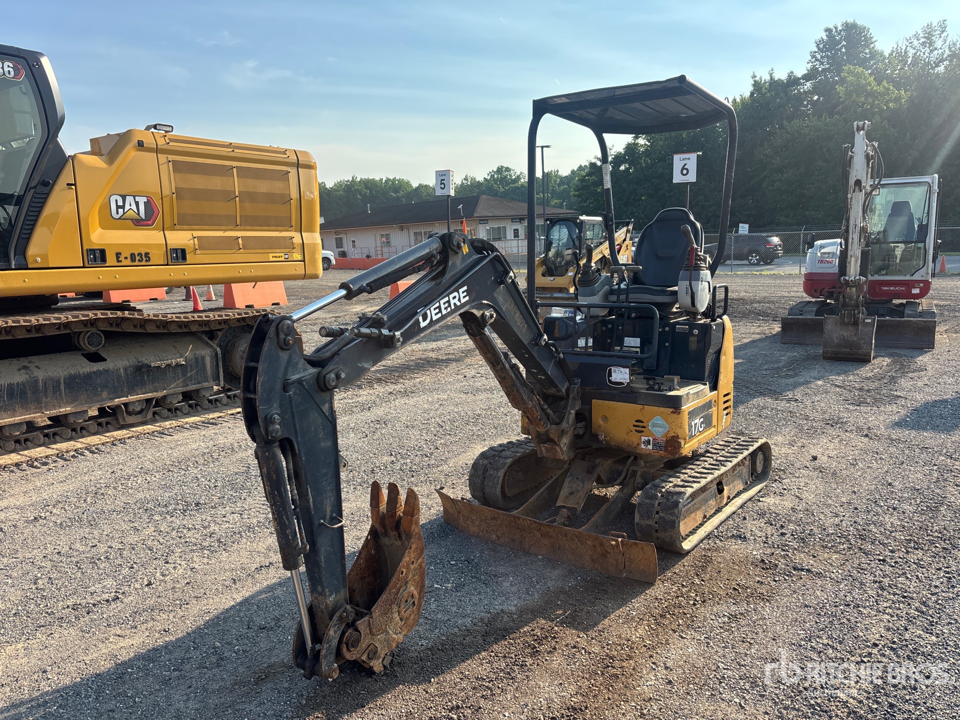 2017 John Deere 17G Mini Excavator (Inoperable)