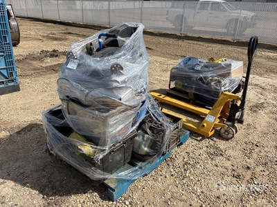 Quantity of (2) Pallets of Shop Supplies ورش و مخازن متنوعة
