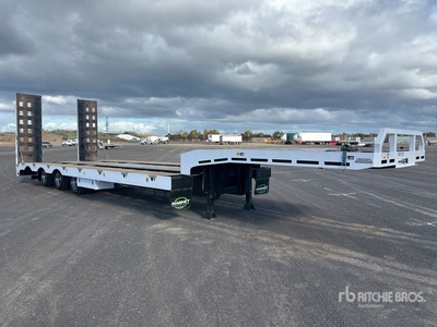 2021 CTE 13.6 m Tri/A Hydraulic Deck Widening Step Deck Lowboy Trailer