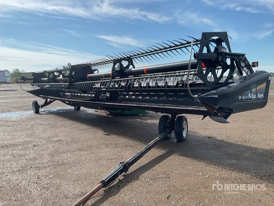 MacDon D60 Tête de moissonneuse/batteuse