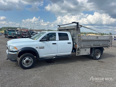 2018 Ram 5500 4x4 Crew Cab شاحنة قلابة حمولة خفيفة