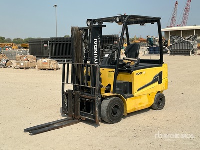 2017 Hyundai 30B-9 3 ton Without Battery Charger Electric Forklift
