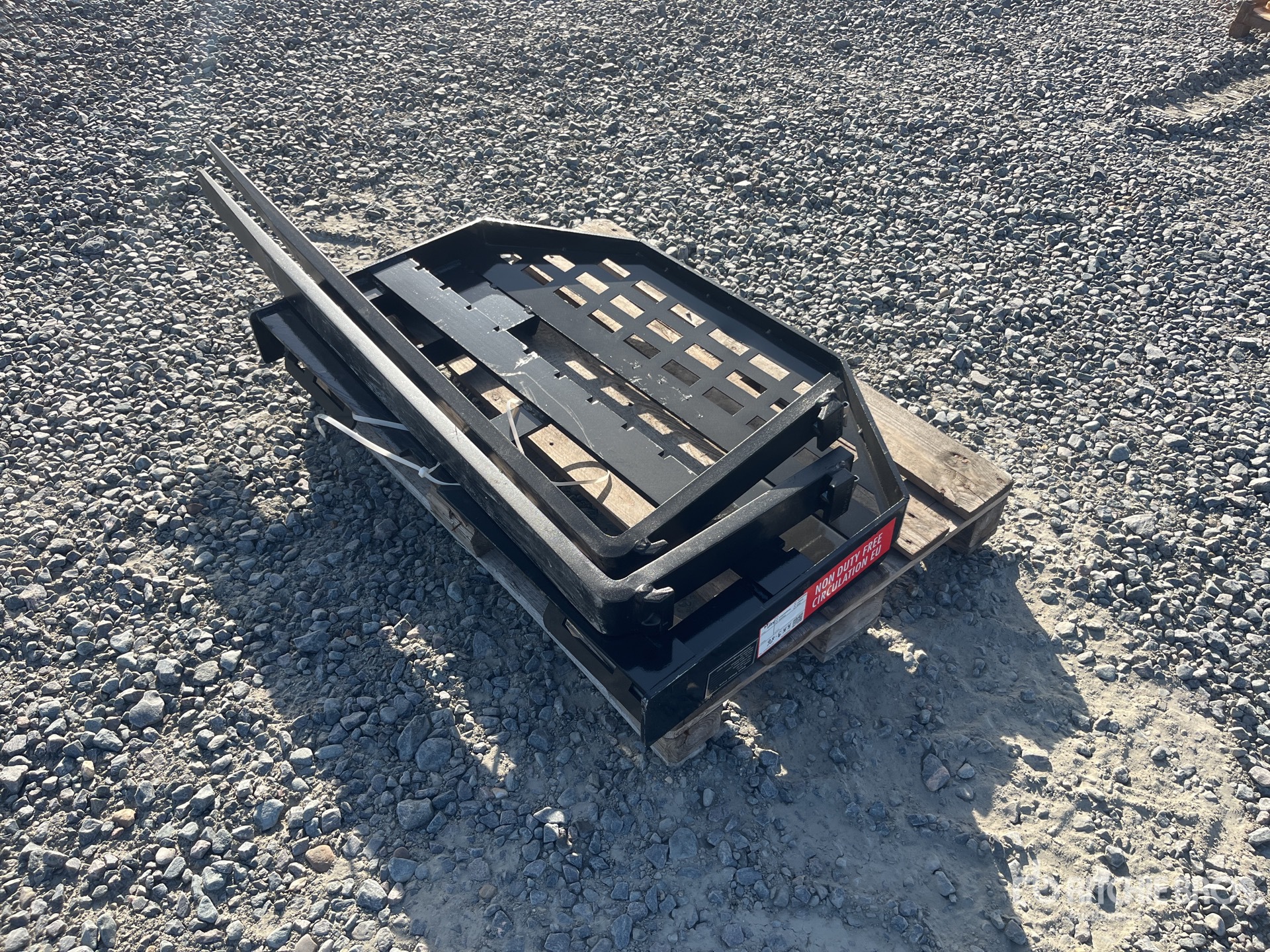 2026 GIYI GY-DHC 1500 mm Skid Steer Forks (Unused)