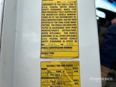 2009 Sterling L9500 6x4 Vacuum Excavator Truck