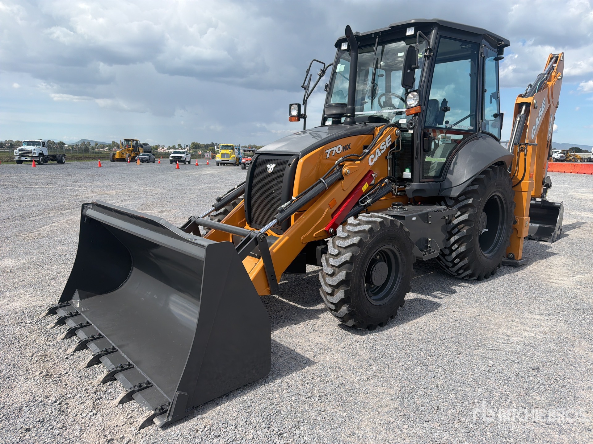 2026 Case 770NX 4x4 Retroexcavadora (Sin Usar) / Backhoe Loader (Unused)