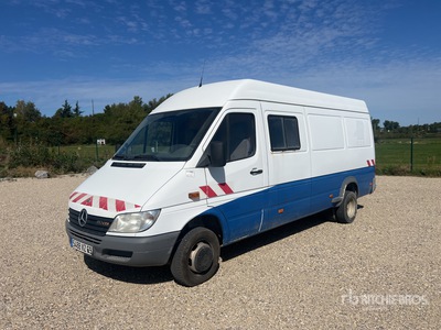 2002 Mercedes-Benz Sprinter 413CDI Vehicule Utilitaire Cargo Van