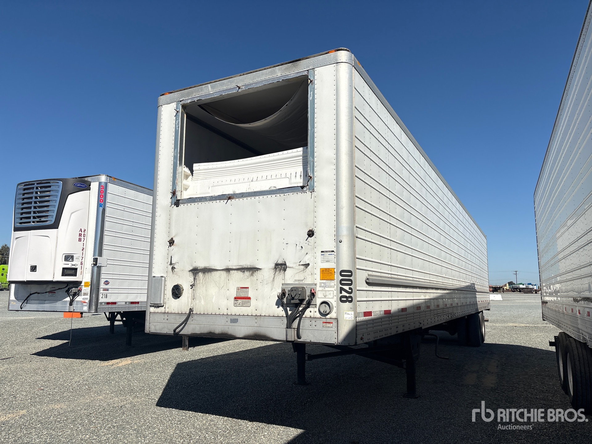 2024 Utility 53 ft x 102 in T/A Refrigerated Trailer
