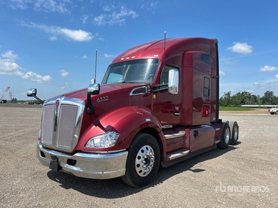 2020 Kenworth T680 6x4 T/A Sleeper Truck Tractor