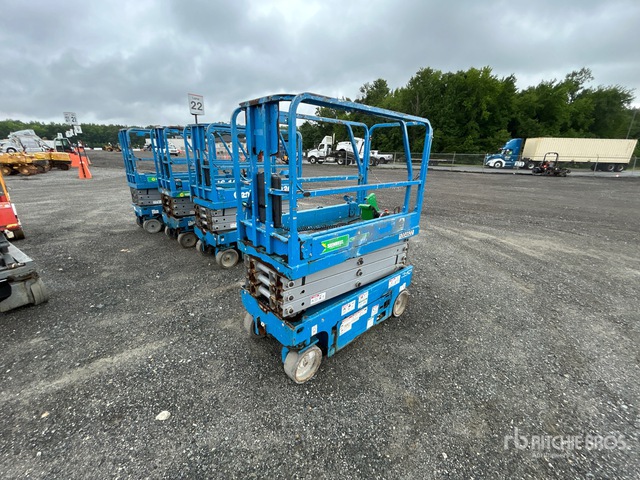 2016 Genie GS-1930 Electric Scissor Lift