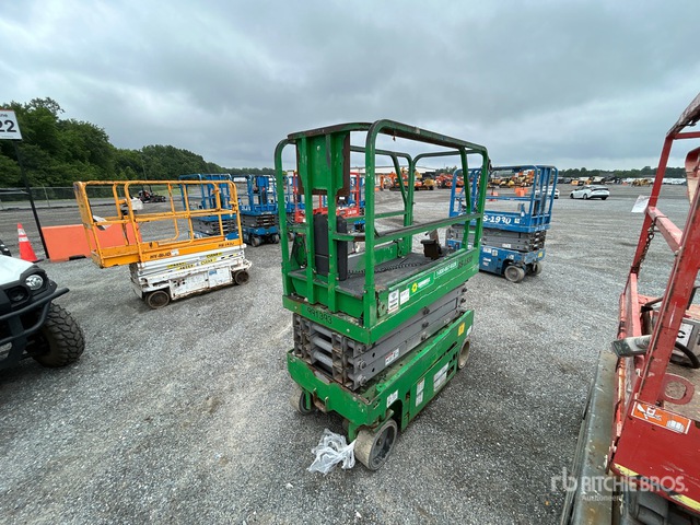 2017 Genie GS-1930 Electric Scissor Lift