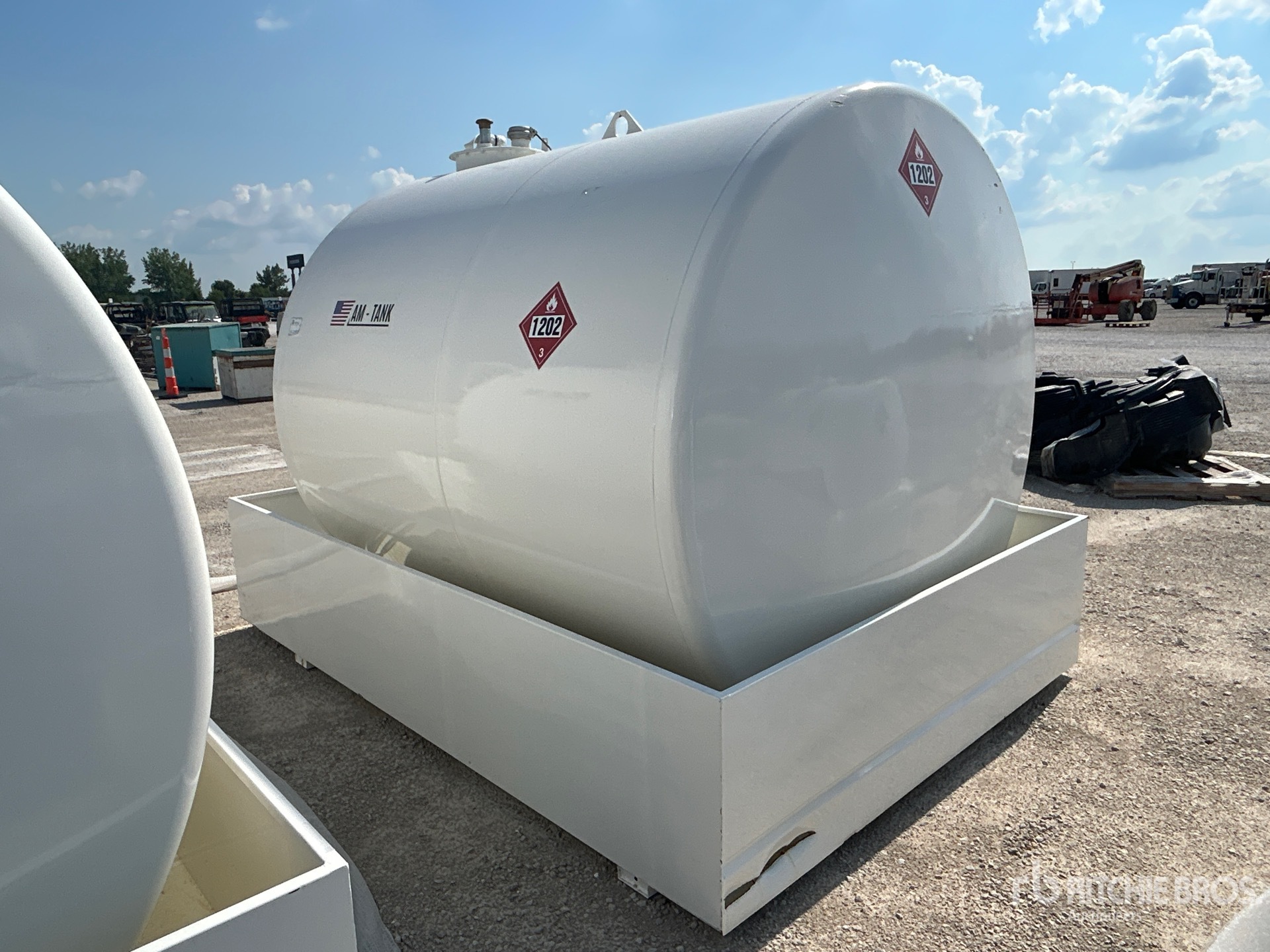 2026 AM Tank 2376 gal Skid Mounted Steel Diesel Storage and Dispensing Tank (Unused)