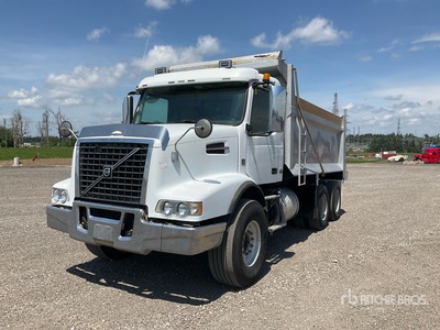 2016 Volvo VHD 6x4 T/A Dump Truck