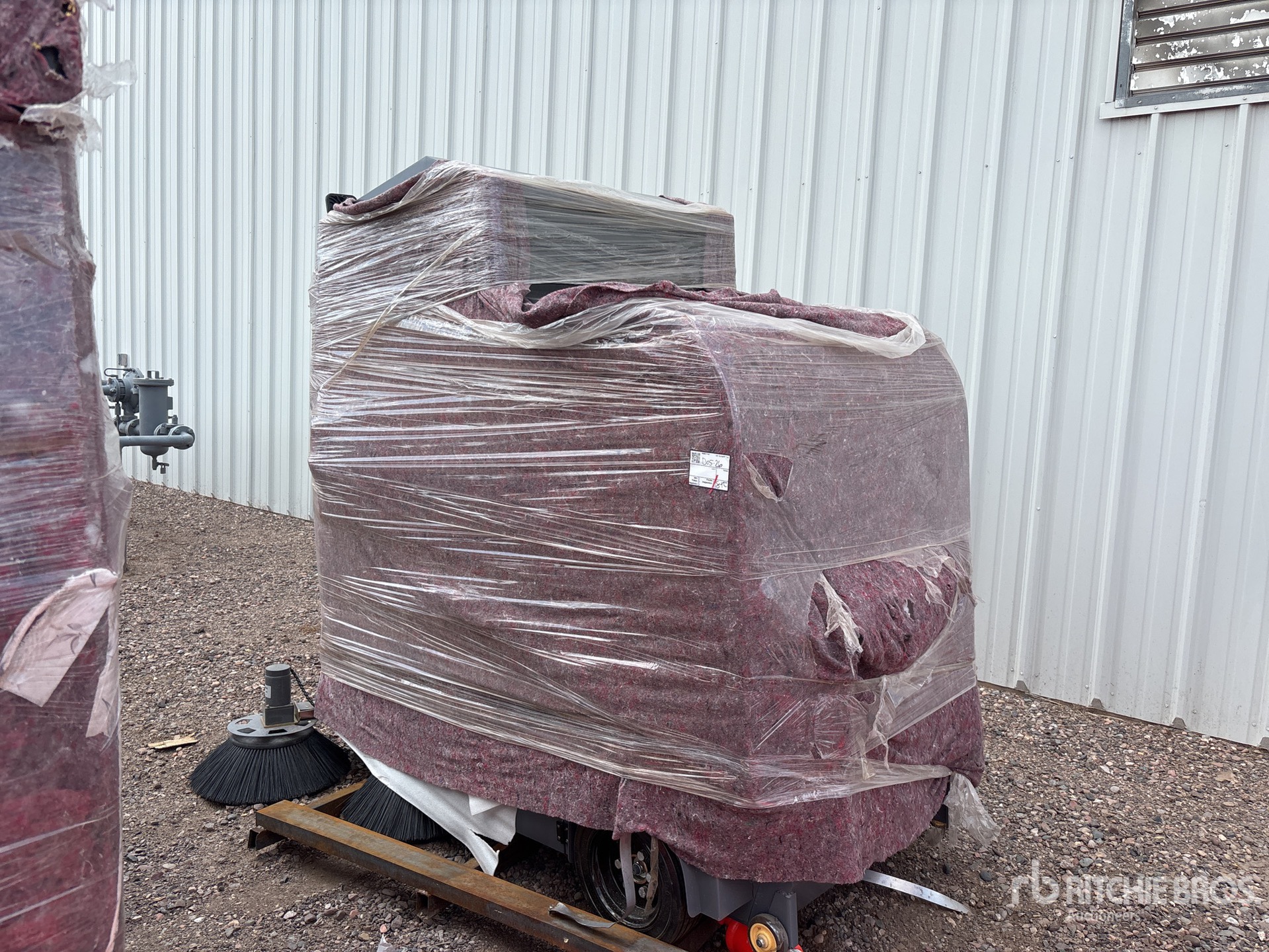 2026 FS S19 Ride-On Electric Floor Sweeper