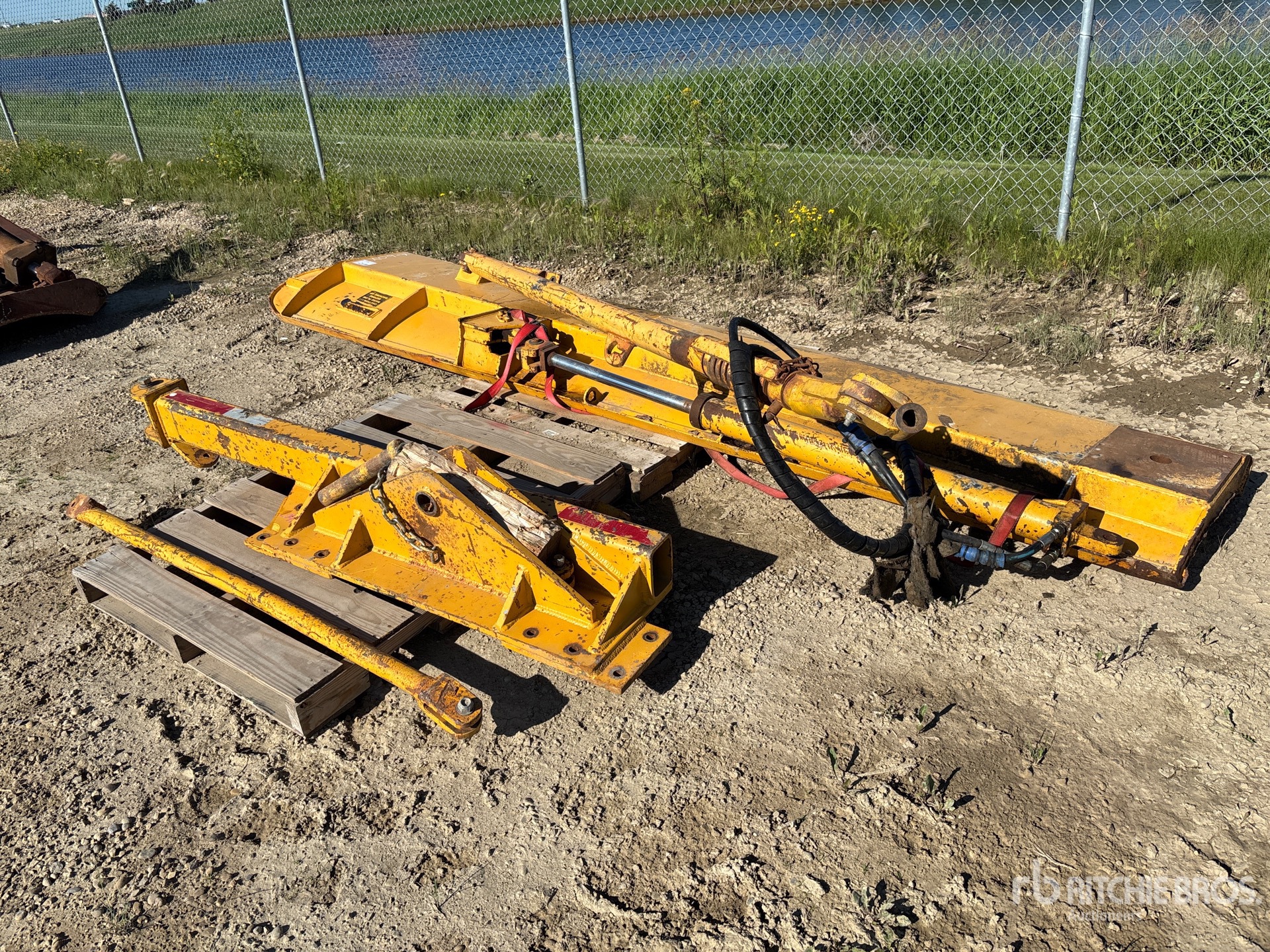 Henke 144 in Motor Grader Snow Wing - Fits John Deere 872