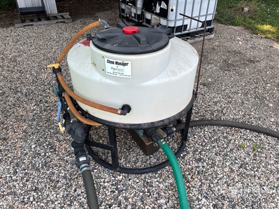 Polywest 80 gal Chemical Mix Réservoir