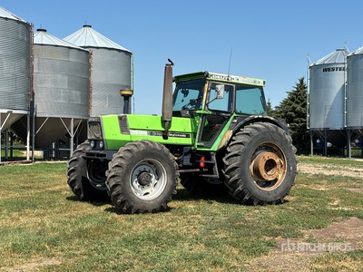 Deutz DX160 Allradtraktor
