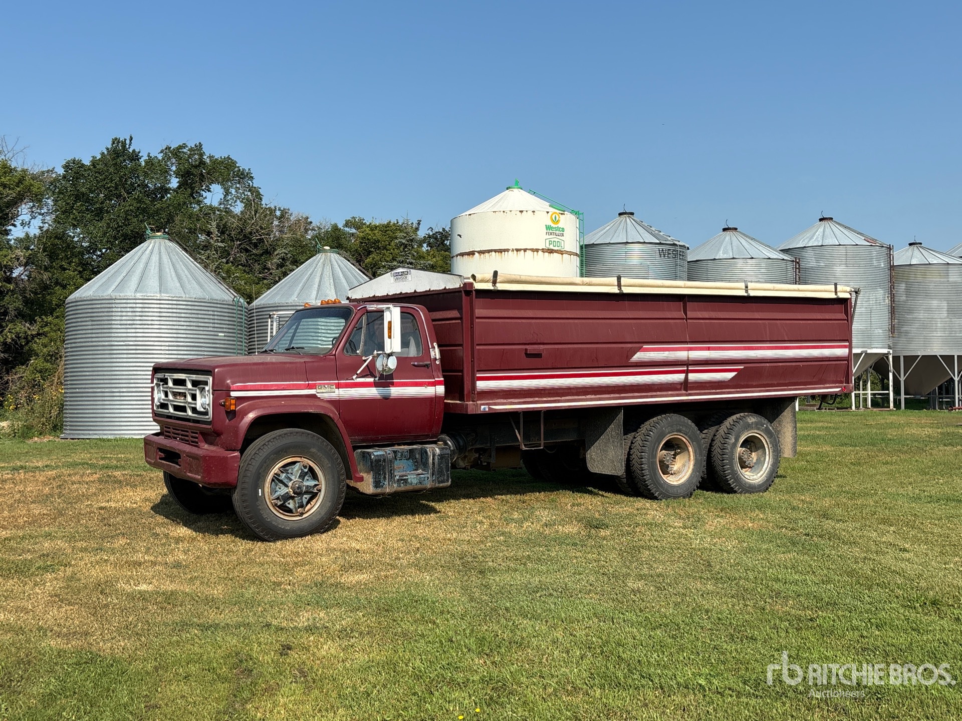 1979 GMC 7000 6x4 Grain Truck