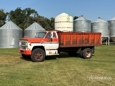 Chevrolet C65 Scottsdale 4x2 Camion à grains