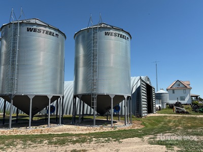 Westeel 1805 +/- 4900 bu 5 Ring Hopper Grain Bin