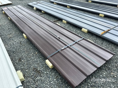 Quantity of (30) 3 ft x 16 ft Brown Metal Roof Panel معدات بناء متنوعة (Unused)