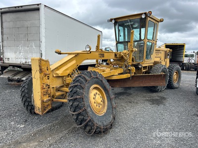 1975 Cat 120G Motoniveladora (Inoperable)