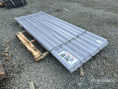 Quantity of (30) 3 ft x Corrugated Polycarbonate Roof Panel معدات بناء متنوعة (Unused)