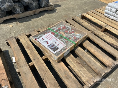Quantity of (30) Heavy-Duty D-Ring Shackle Set