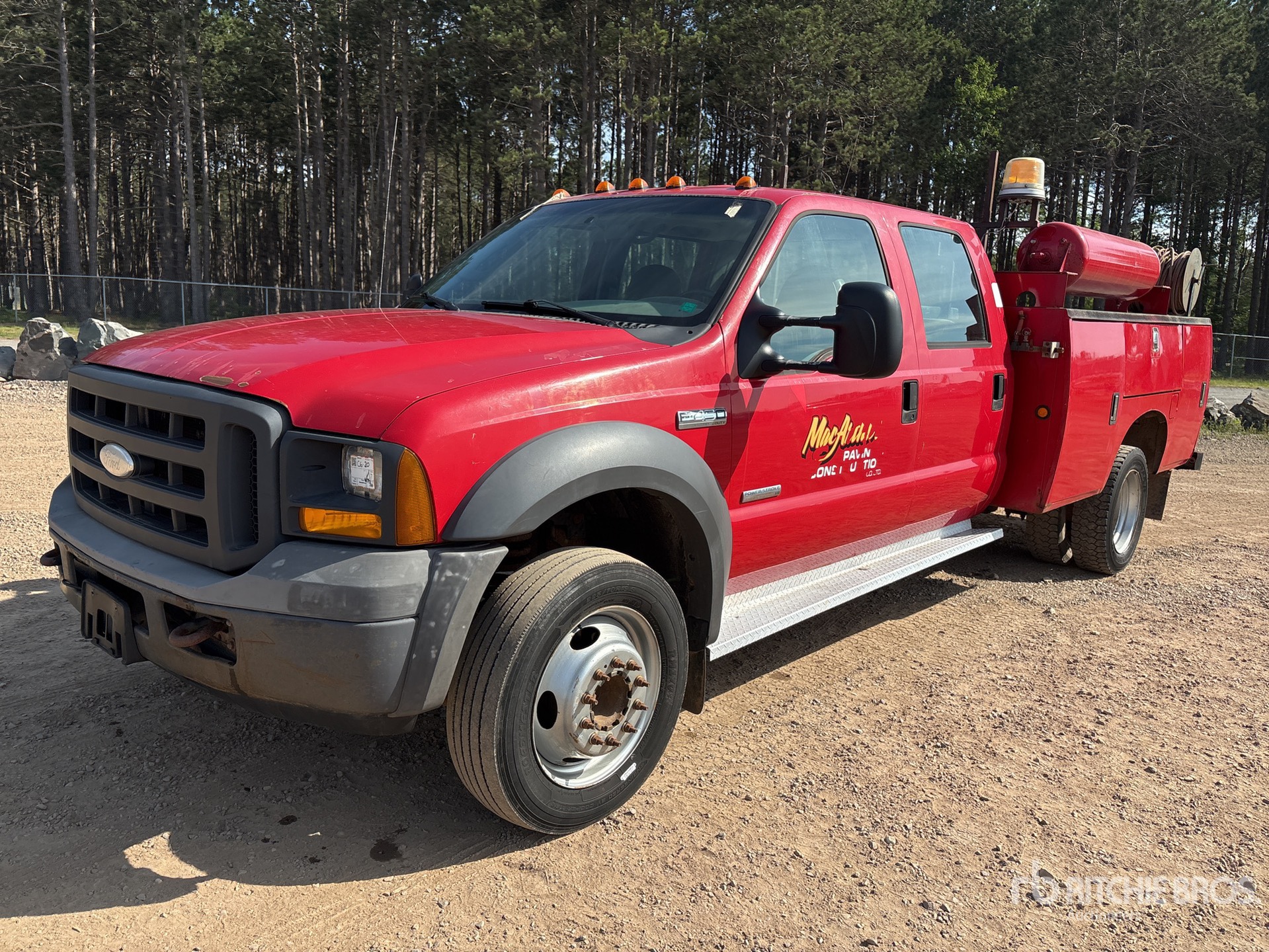 2005 Ford F-450 XL 4x2 Crew Cab Utility Truck