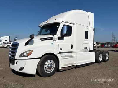 2021 Freightliner Cascadia 126 Sleeper Truck Tractor