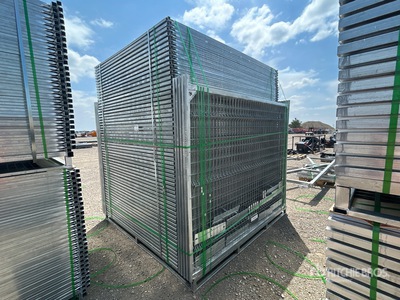 Quantity of (137) 7 ft 6 in x 6 ft Galvanized Temporary Clôture du site (Unused)