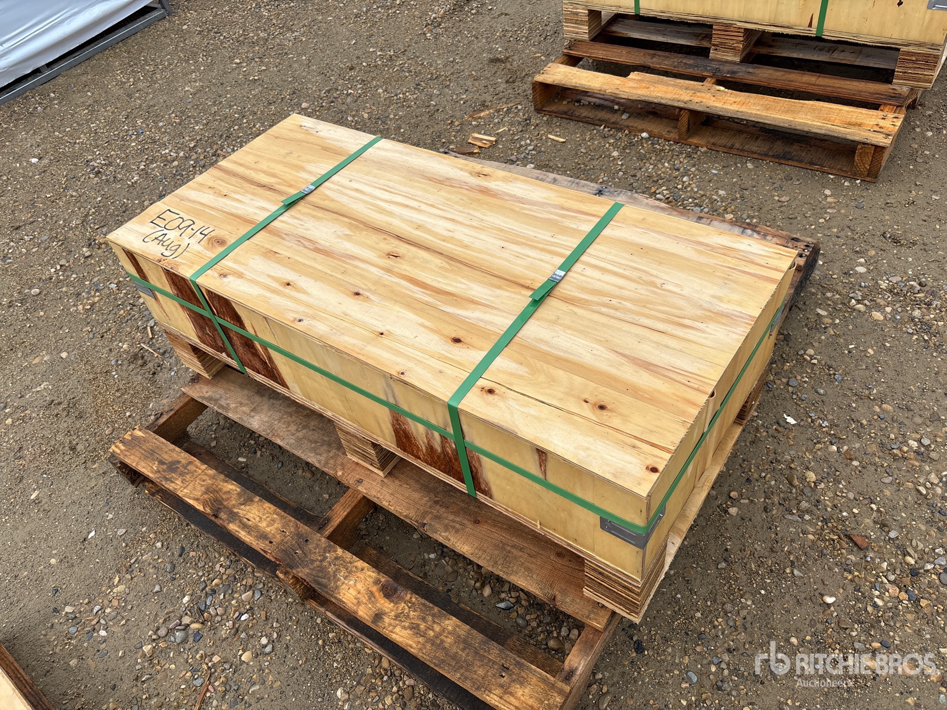 Quantity of (5) 2026 EMC Ratchet Binder And Chain (Unused)
