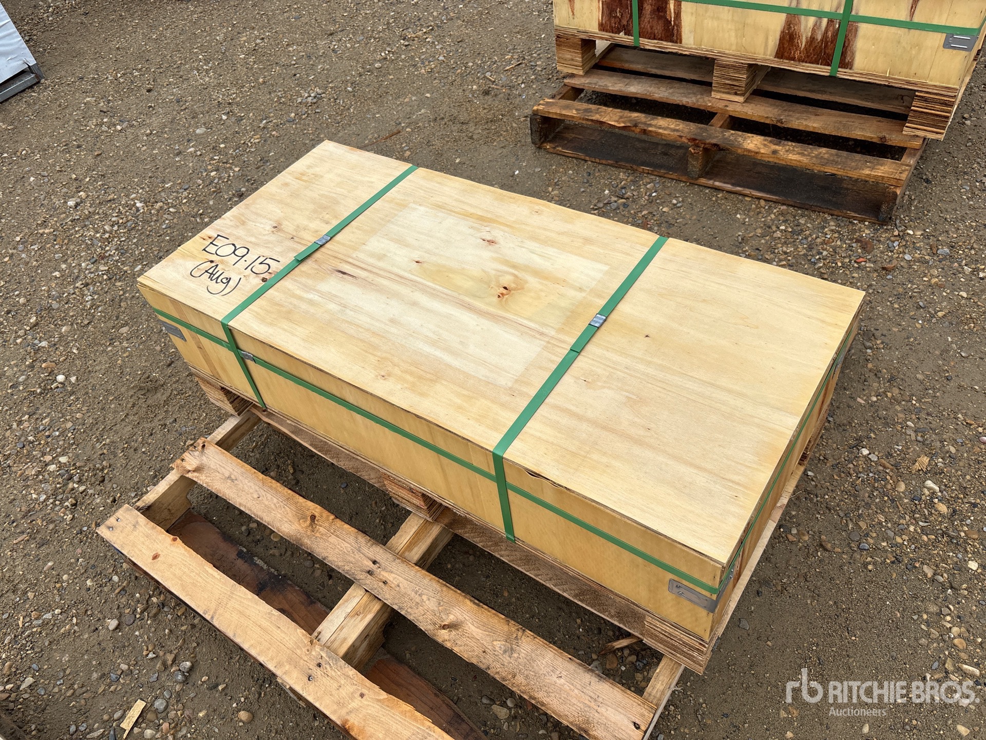 Quantity of (5) 2026 EMC Ratchet Binder And Chain (Unused)