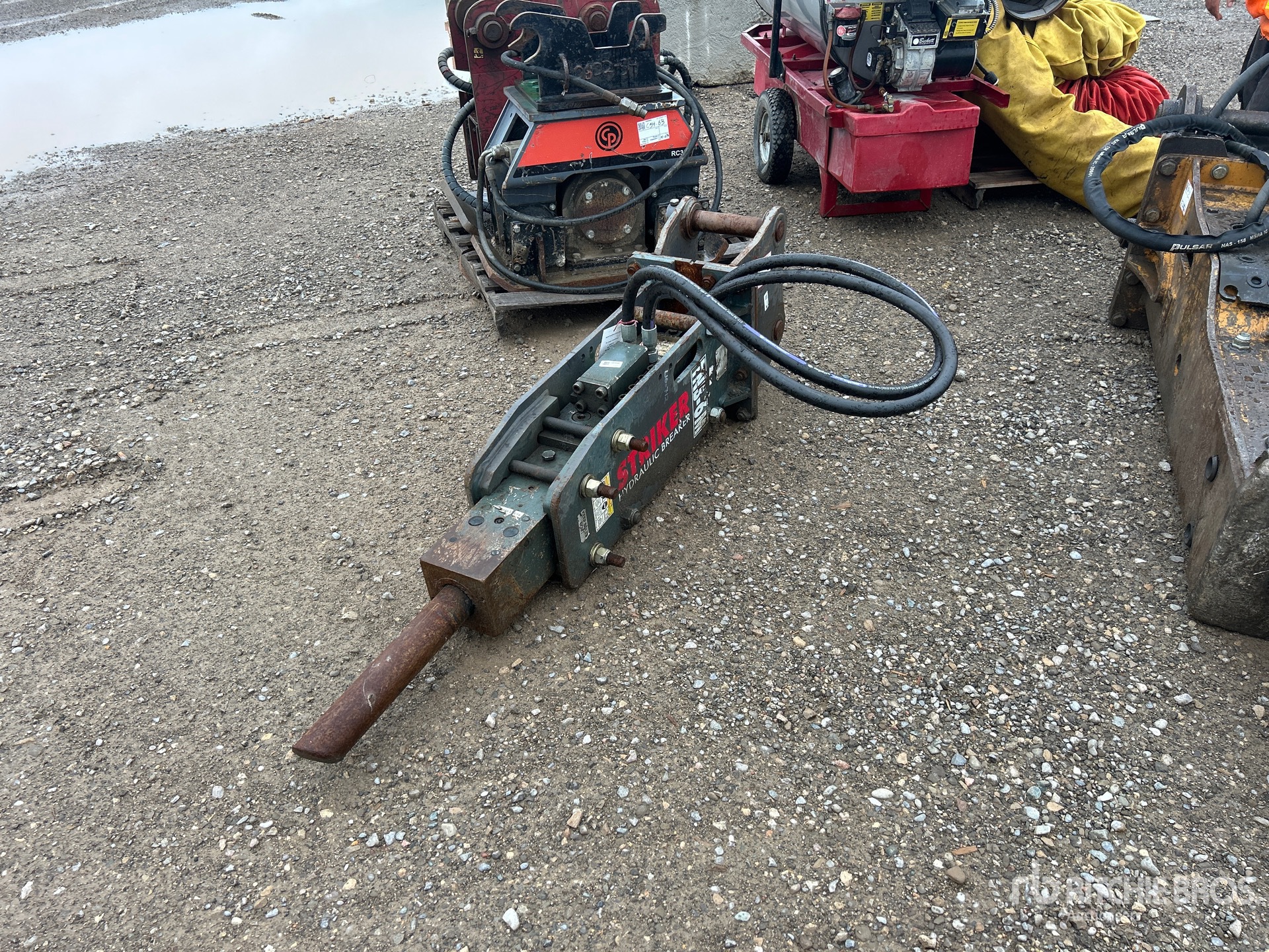 Striker Hydraulic Breaker