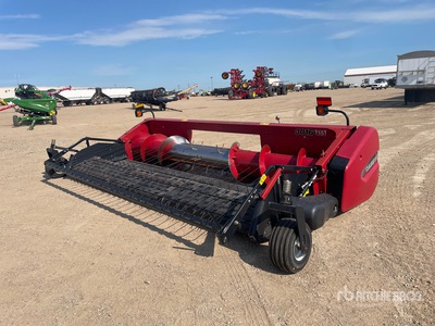 Case IH 3016 15 ft Combine Pickup Header