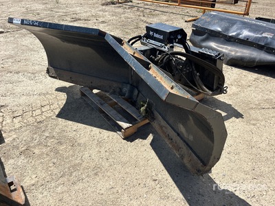 Bobcat V-Blade 96 8 ft V كاشطة الثلج