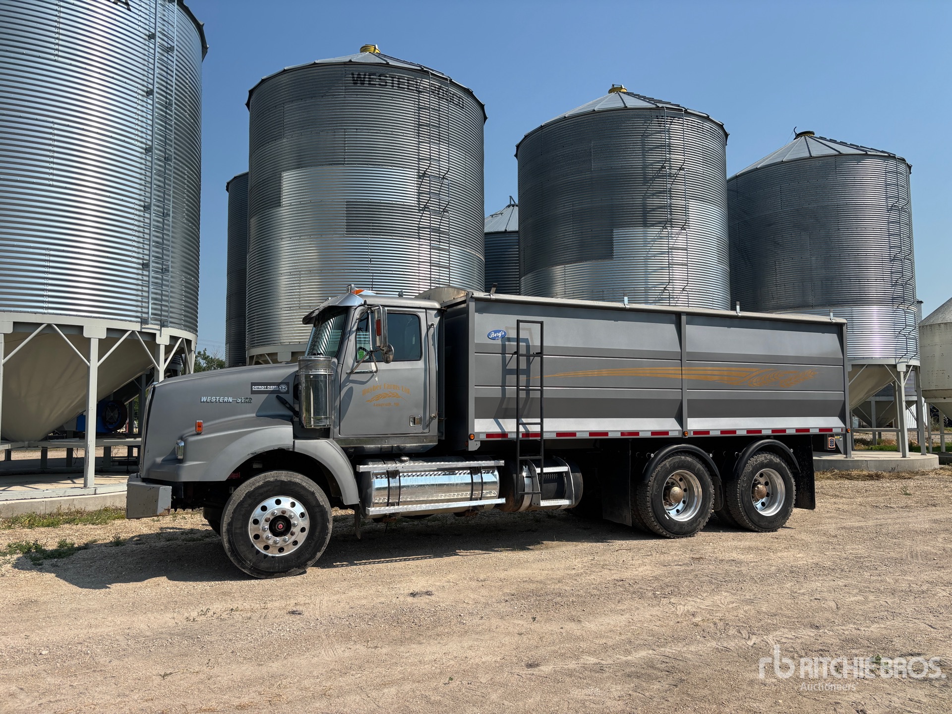 2007 Western Star 4900SA 6x4 Grain Truck