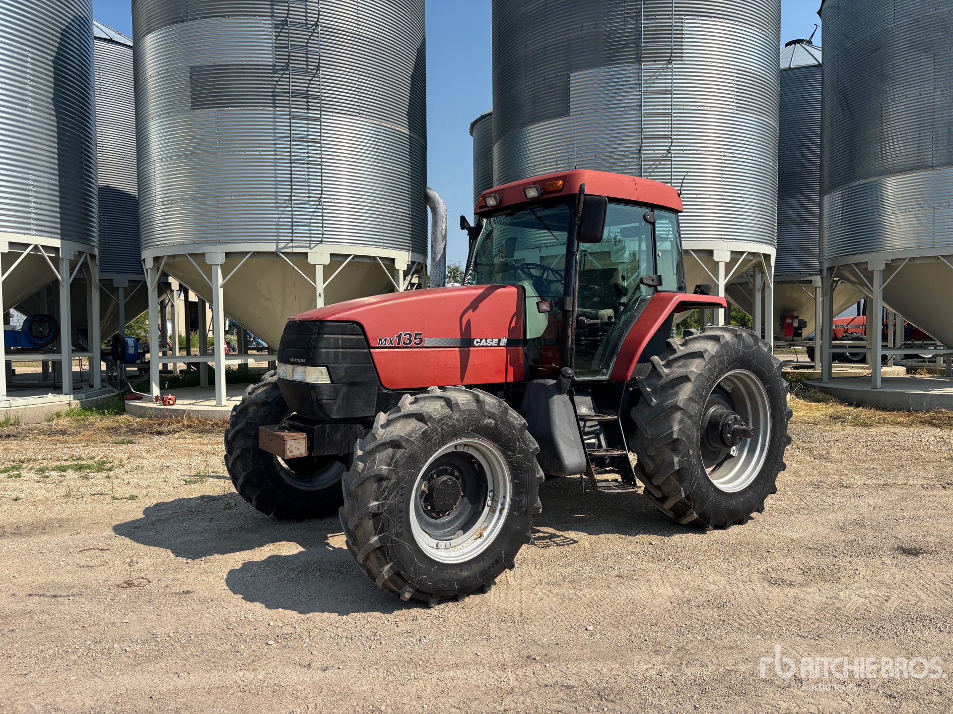 1997 Case IH MX135 4WD Tractor