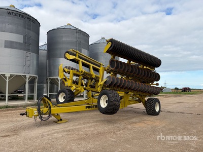 2023 Degelman Pro-Till 40 ft High-Speed قرص