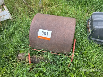 2 ft Lawn Roller