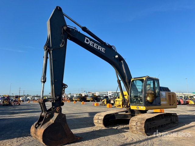 2013 John Deere 250G LC Tracked Excavator