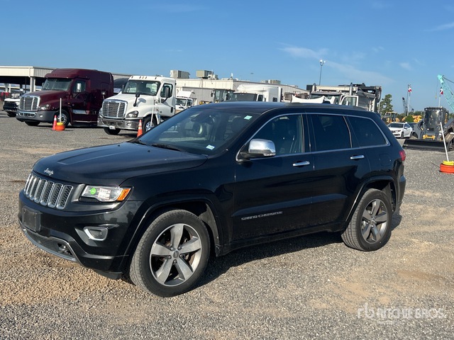 2015 Jeep Grand Cherokee Overland 2WD SUV