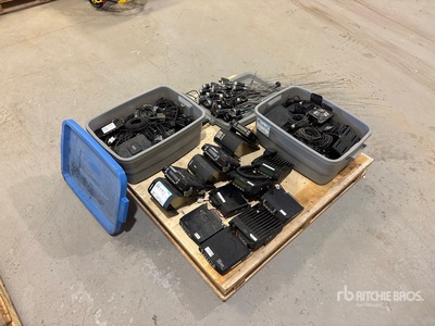 Quantity of (10) Kenwood CV أجهزة الراديو