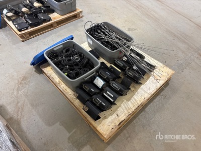 Quantity of (9) Kenwood CV أجهزة الراديو