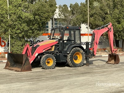 2017 Manitou Terex TLB740SE 4x2 Chargeuse-pelleteuse