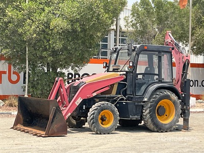 2017 Manitou Terex TLB740SE 4x2 Terna