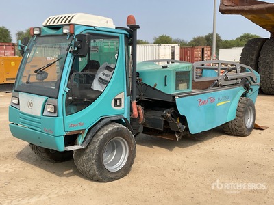2019 Kassbohrer Beach Tech Ride-On Hydraulic Beach Cleaner