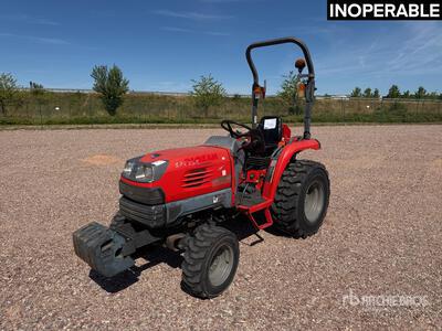 Kubota STW34D 4WD Tracteur Utilitaire Utility Tractor (Inoperable)